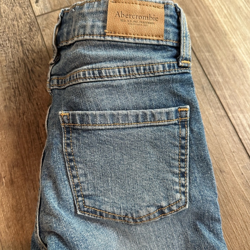 Abercrombie Kids Blue Distressed Jeans Wide-Leg